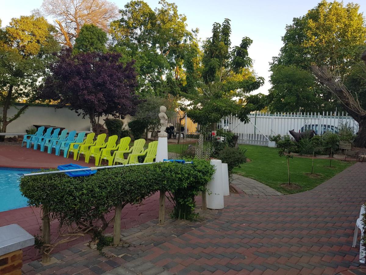 Good 2 Go Guest House Benoni Exterior photo